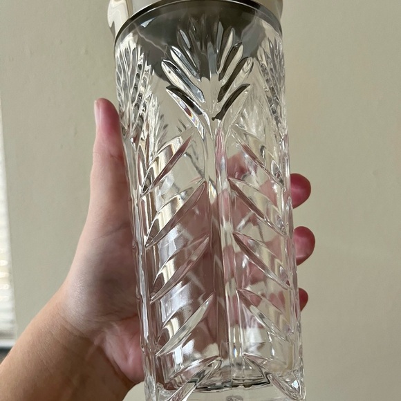 Fifth Avenue Crystal Cocktail Shaker - Picture 3 of 9